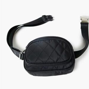 NEW!! Classic Adjustable Quilted Fanny Bag- Black (NWT)